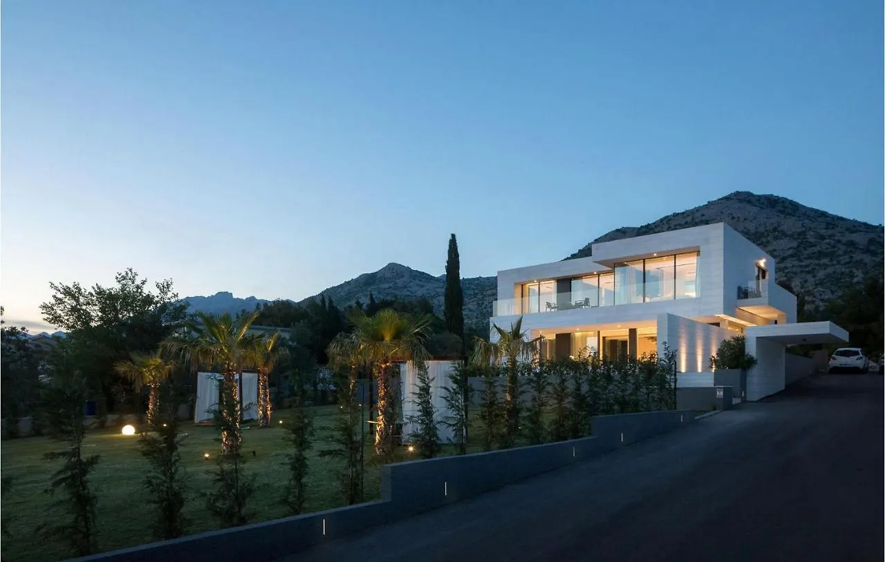 Holiday home Villa Anastazia Starigrad Paklenica